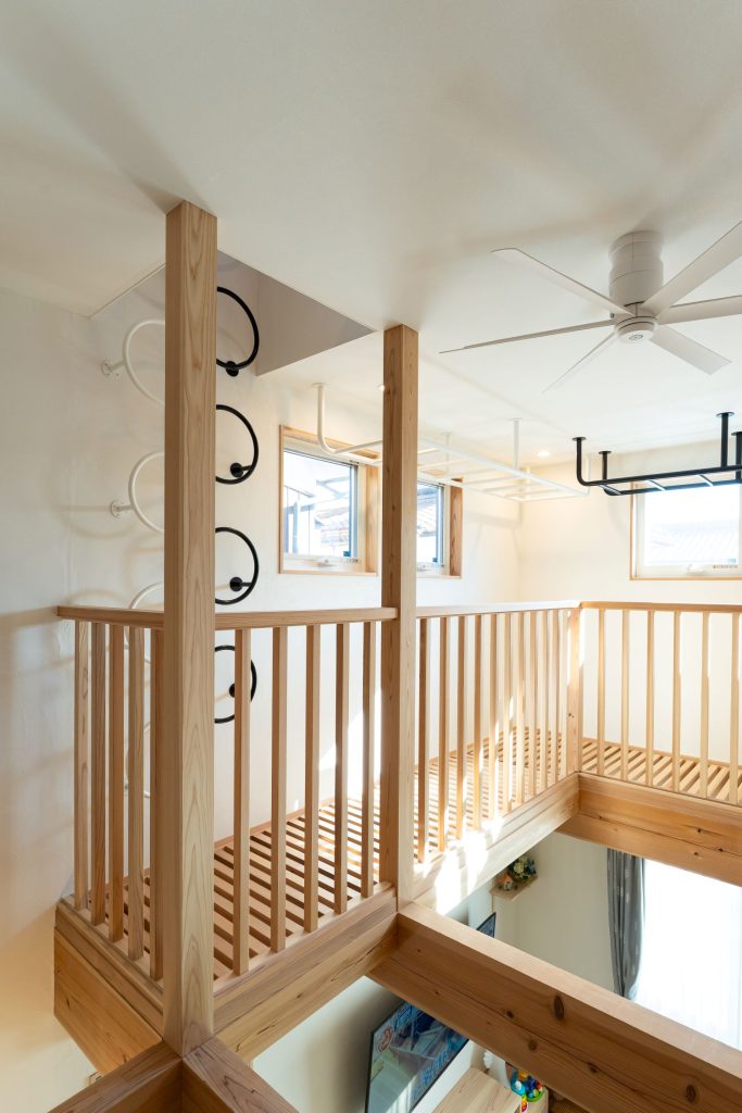 建築工房和_新築注文住宅_吹き抜け上階